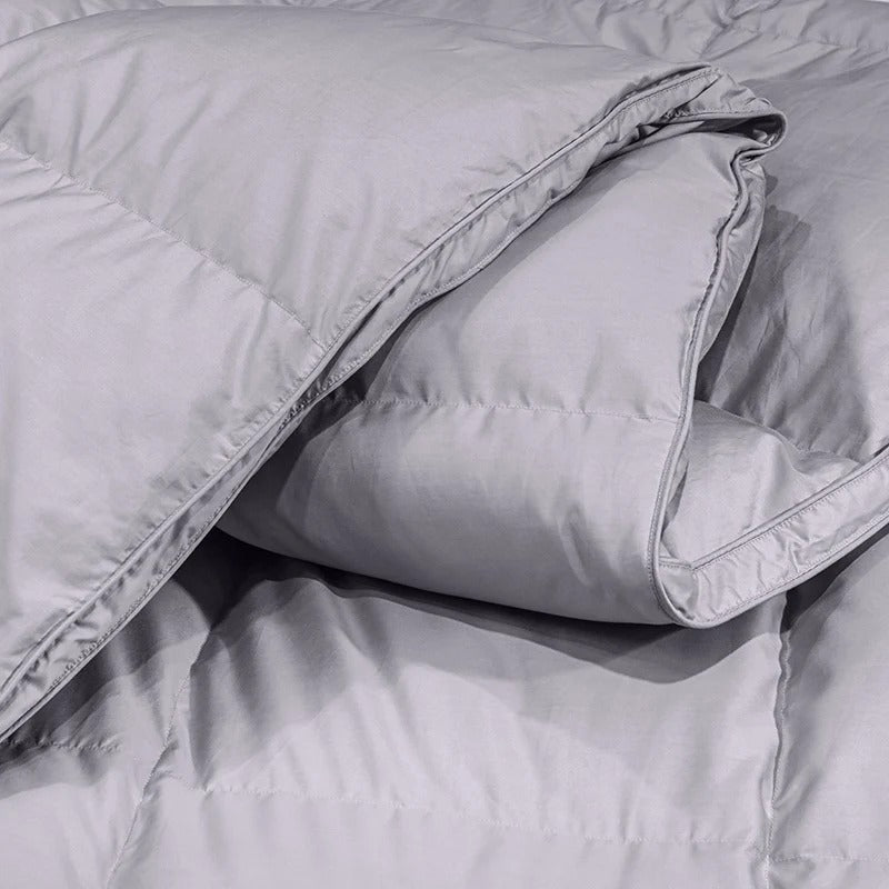 Luxuriöse Gänsedaunenbettdecke