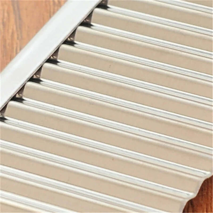 Coupe-frites ondulé en acier inoxydable - frites, légumes, décoration