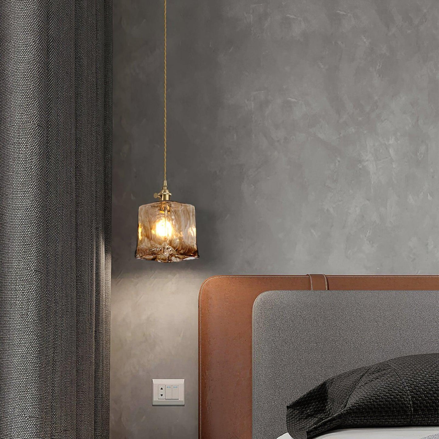 Suspension vintage en verre marron clair