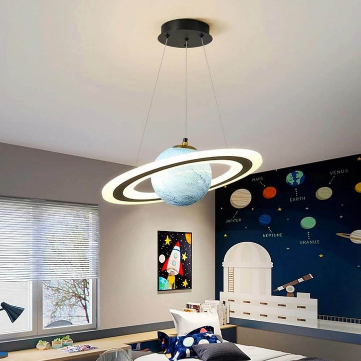 Lampe suspendue LED pour chambre d'enfant au design planétaire