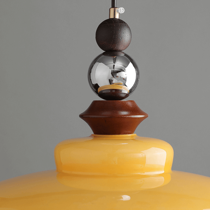 Élégante suspension en verre beige