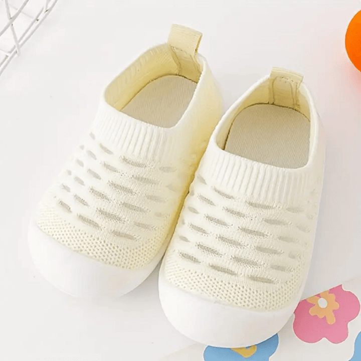 Chaussures pieds nus pour enfants saines - Apprendre à marcher naturellement