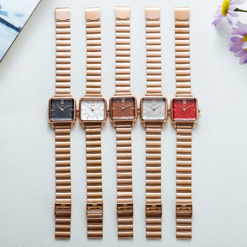 Montre élégante pour femme avec bracelet réglable