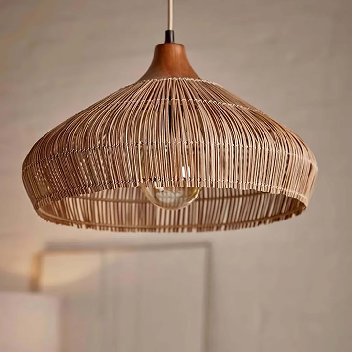 Lampe suspendue en rotin et bois