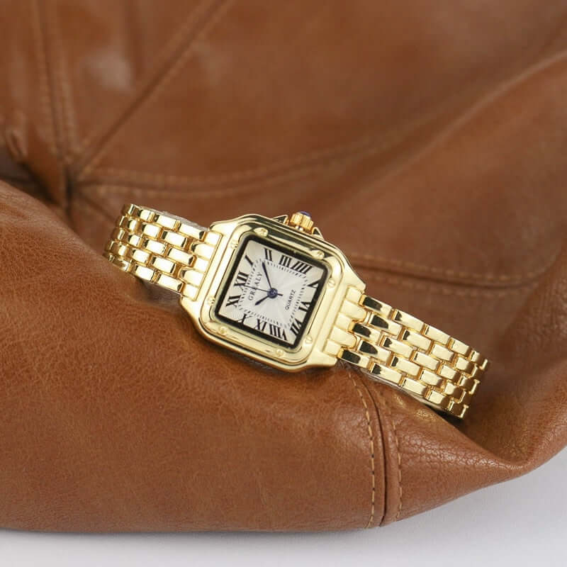 Montre femme carrée avec bracelet en acier
