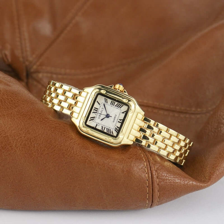 Montre femme carrée avec bracelet en acier