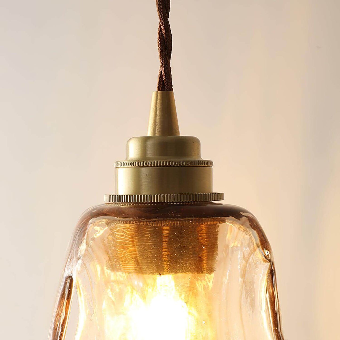 Suspension vintage en verre marron clair