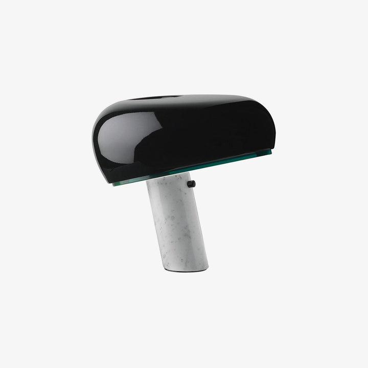 Lampe de table design en marbre