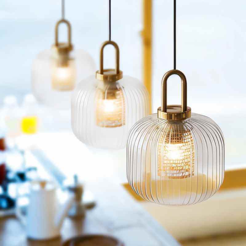 Moderne Pendelleuchte mit Gestreiftem Glasdesign