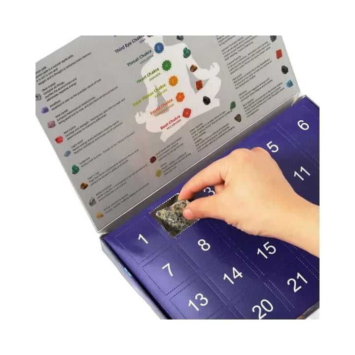 Adventskalender mit 24 Edelsteinen für Kinder