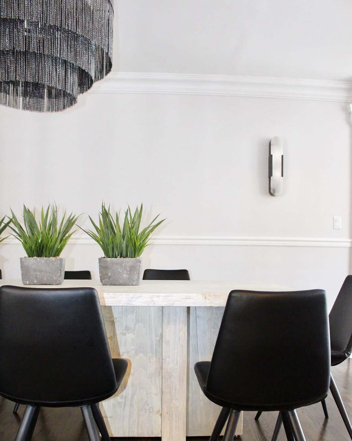 Langgestreckte Alabaster-Wandleuchte