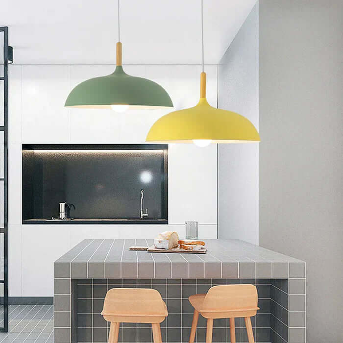 Plafonnier scandinave en chêne