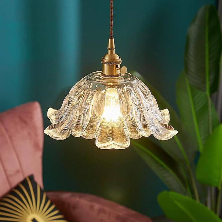 Lampe suspendue dorée en forme de fleur de verre