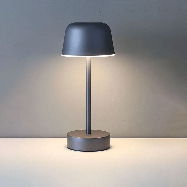 Dimmbare LED Tischleuchte, Modernes Design