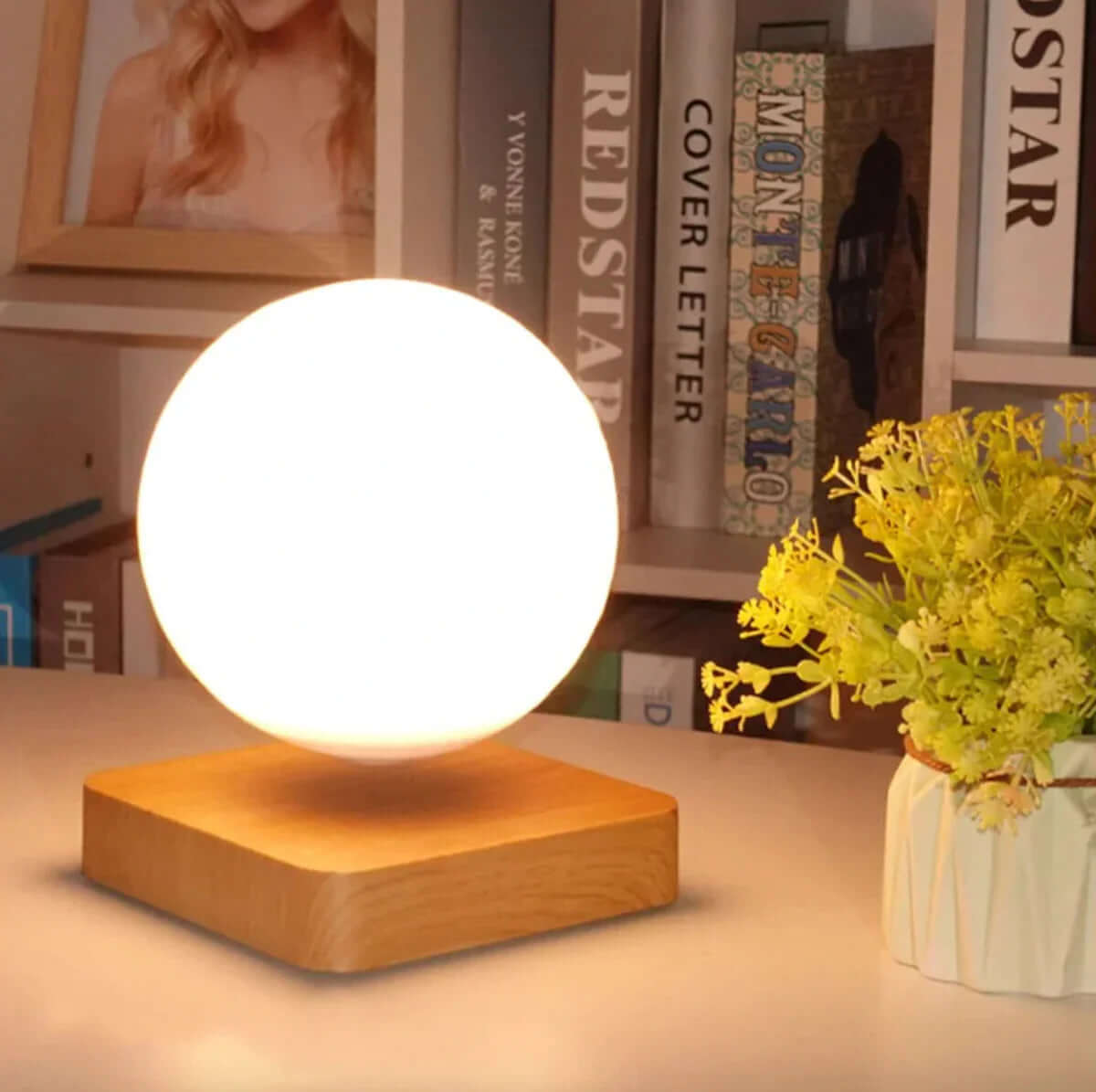 Schwebende Mondlampe mit LED - LunaFloat