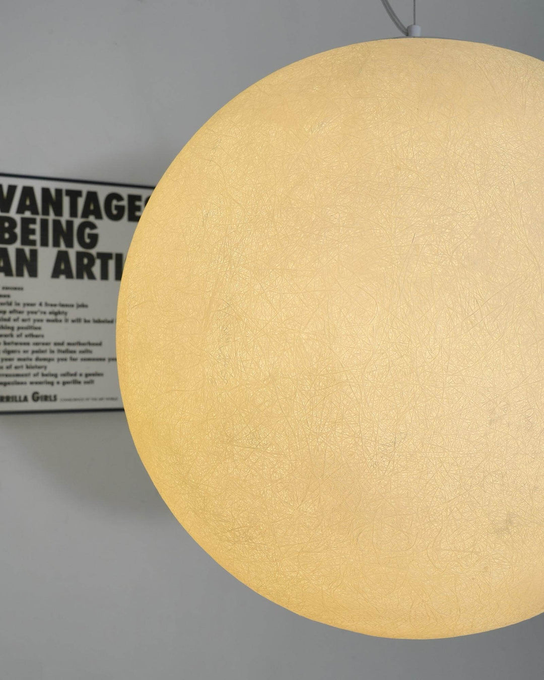 Lampe suspendue Moon au design moderne