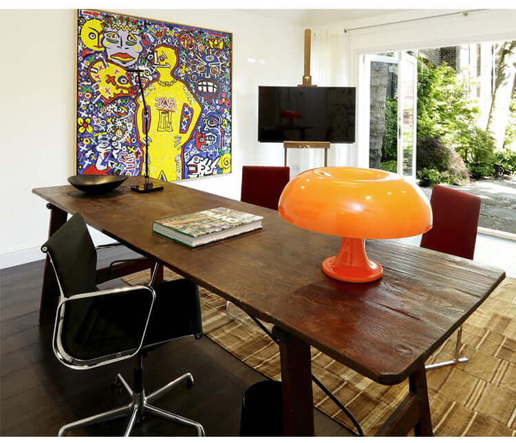 Lampe de table LED moderne au design champignon