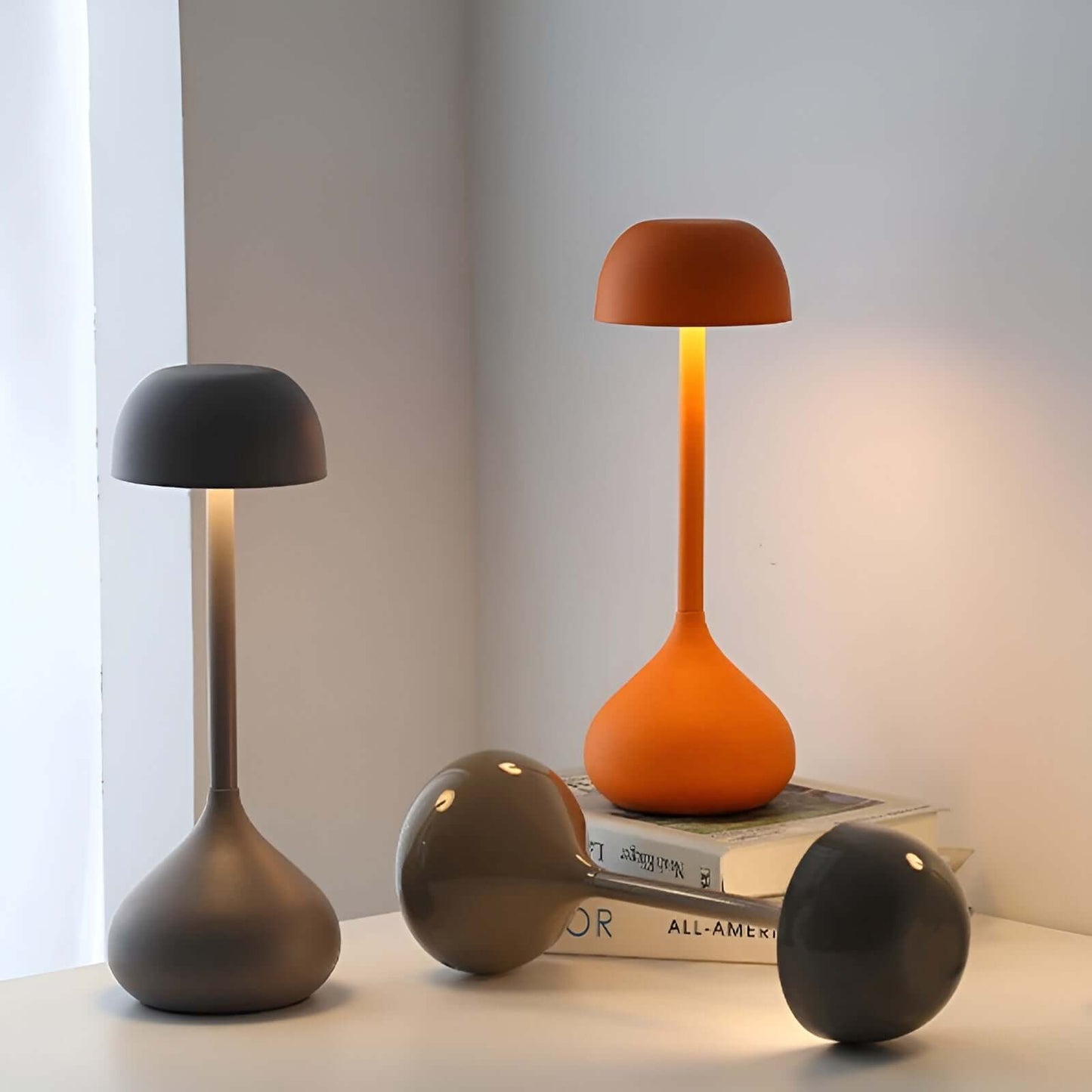 Lampe de table LED sans fil à intensité variable - design champignon