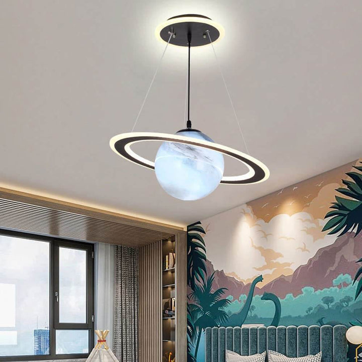 Lampe suspendue LED pour chambre d'enfant au design planétaire