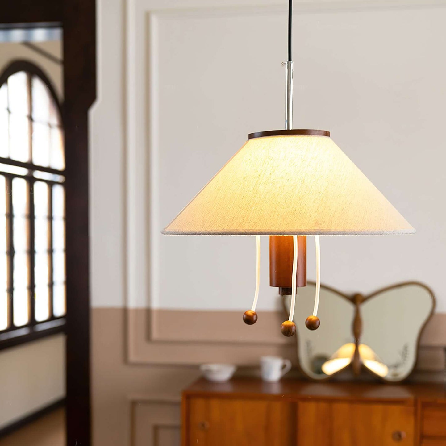 Suspension design pieuvre, noyer et blanc