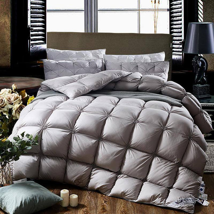 Couette luxueuse en duvet - légère et chaude