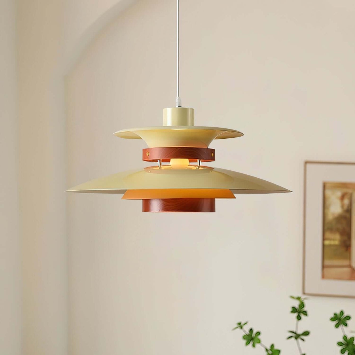 Moderne Metall-Pendelleuchte