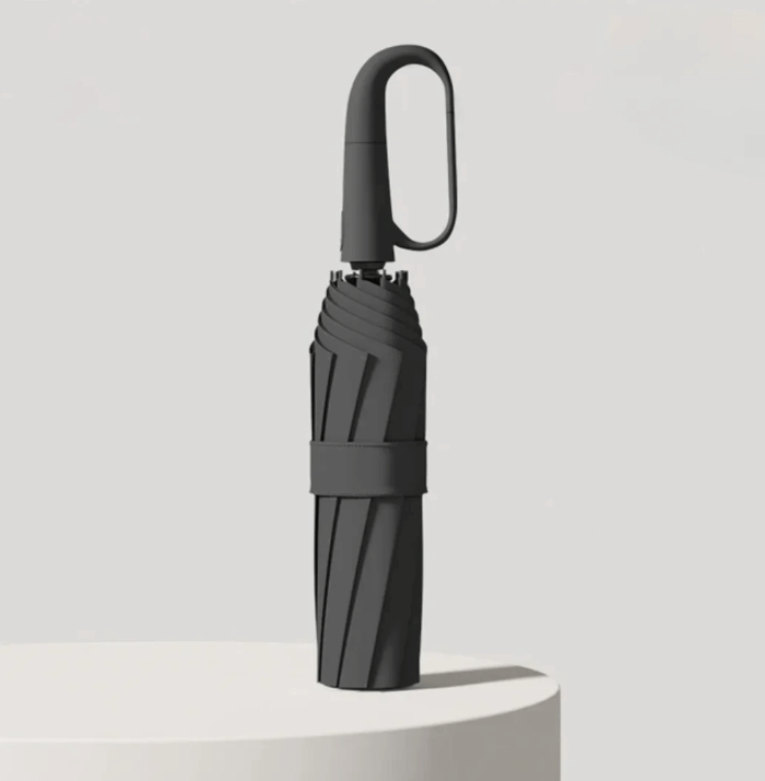 Sturmsicherer Regenschirm mit Reflektoren