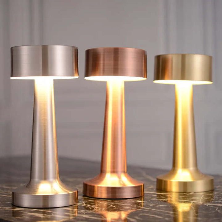 Lampe de table LED moderne à intensité variable - à piles et sans fil