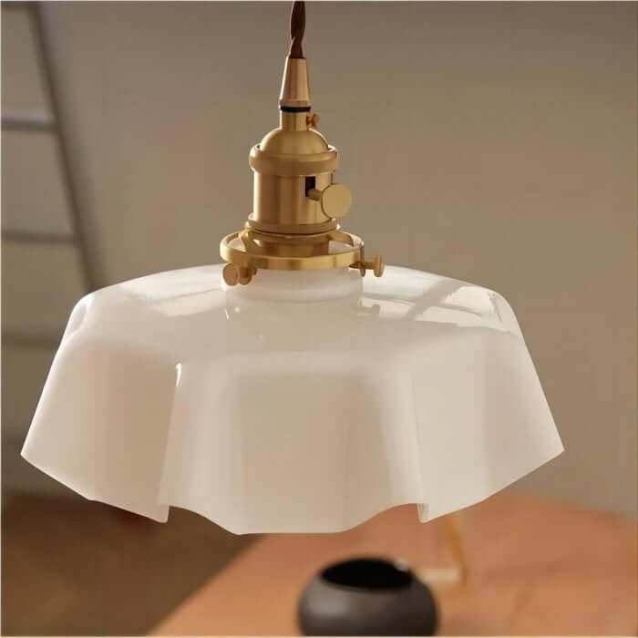 Lampe suspendue rétro fleur en verre crème