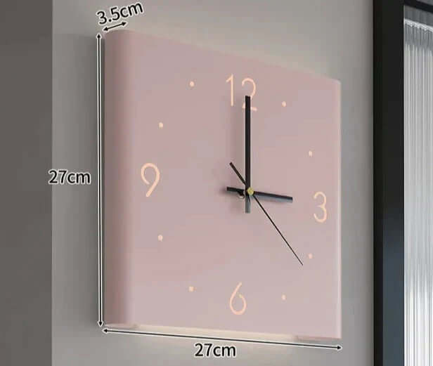 Zweiseitige Quadratische Wanduhr mit Beleuchtung