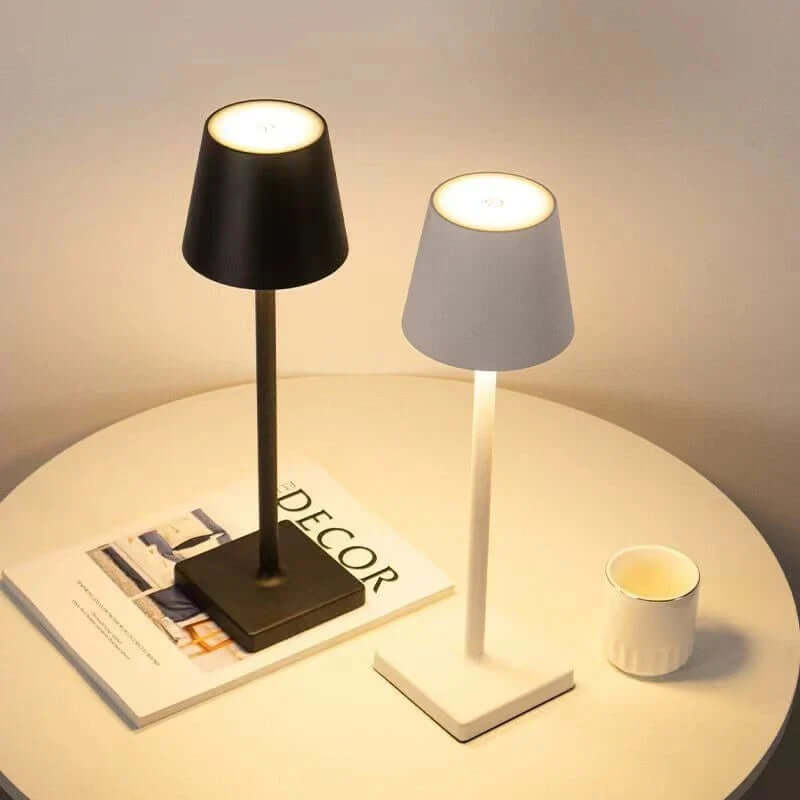 Lampe de table LED portable à intensité variable