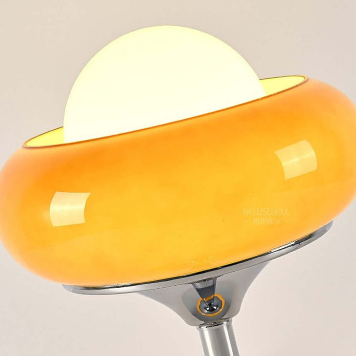 Lampe de table vintage Bauhaus en verre jaune