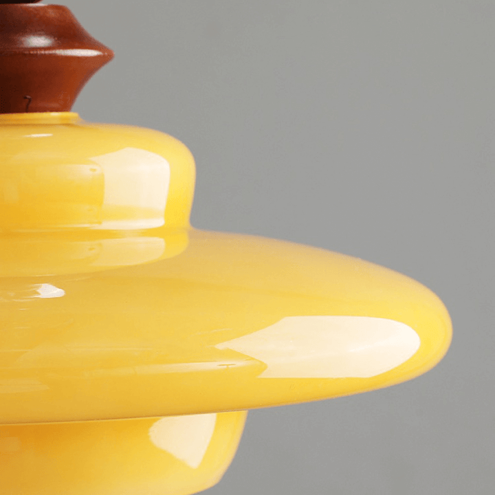 Élégante suspension en verre beige