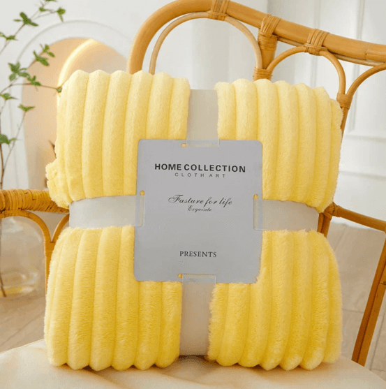 Couverture polaire douillette à larges rayures