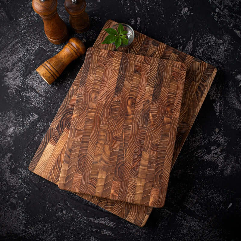 Dickes Teakholz Schneidebrett - Luxus & Robust