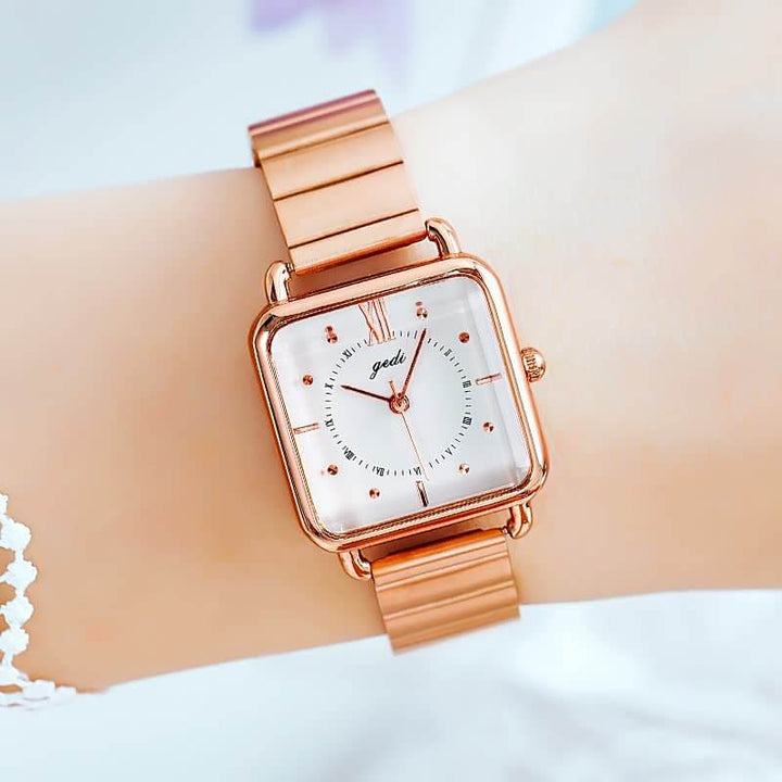 Montre élégante pour femme avec bracelet réglable