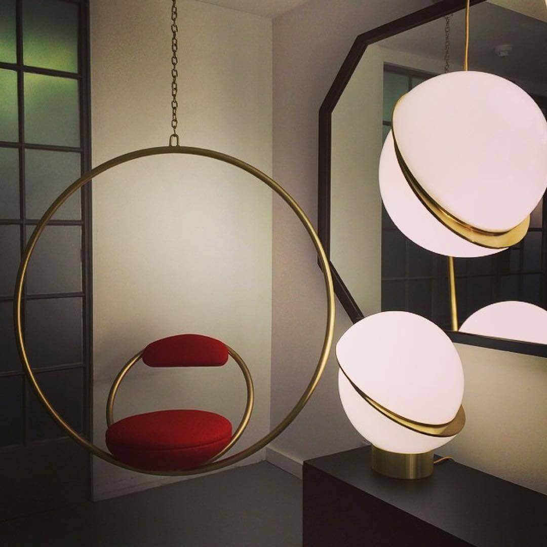 Suspension en forme de lune Design moderne