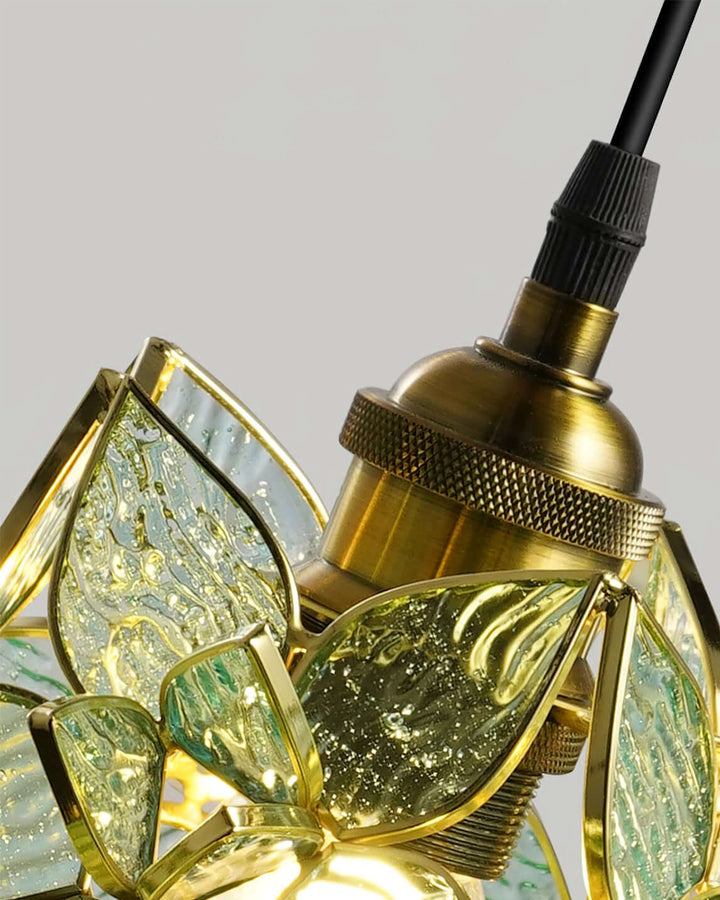 Lampe à suspension en coquillage Kapiz faite à la main