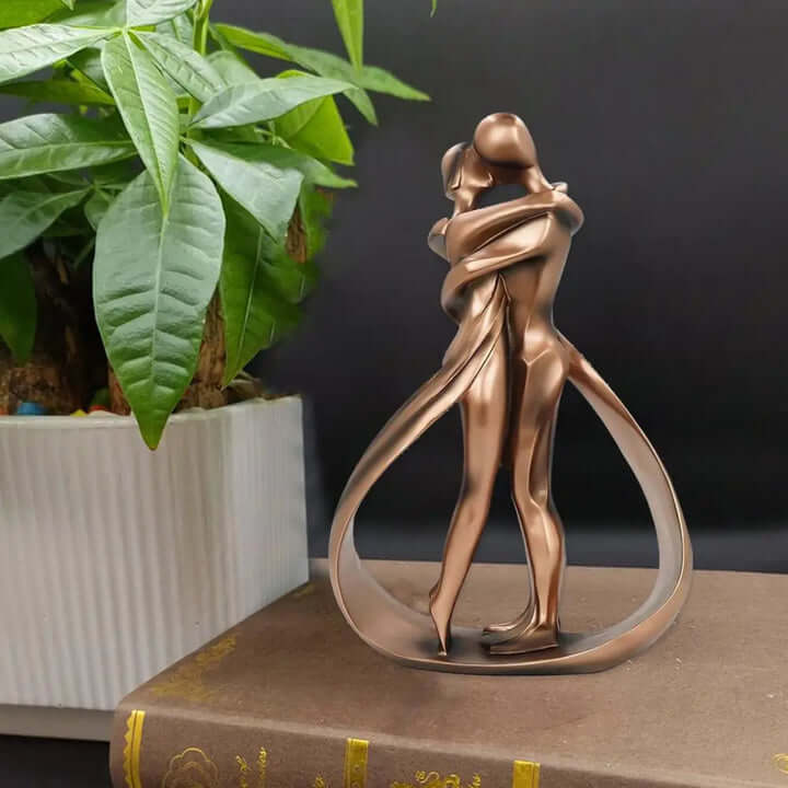 Sculpture d'amoureux - objet décoratif moderne
