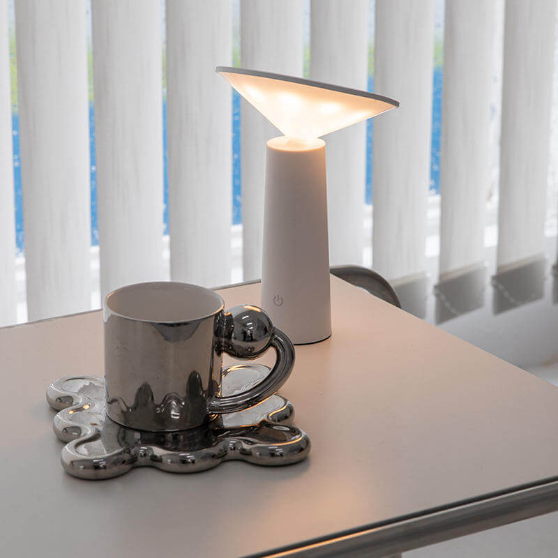 Lampe de table LED à intensité variable avec batterie