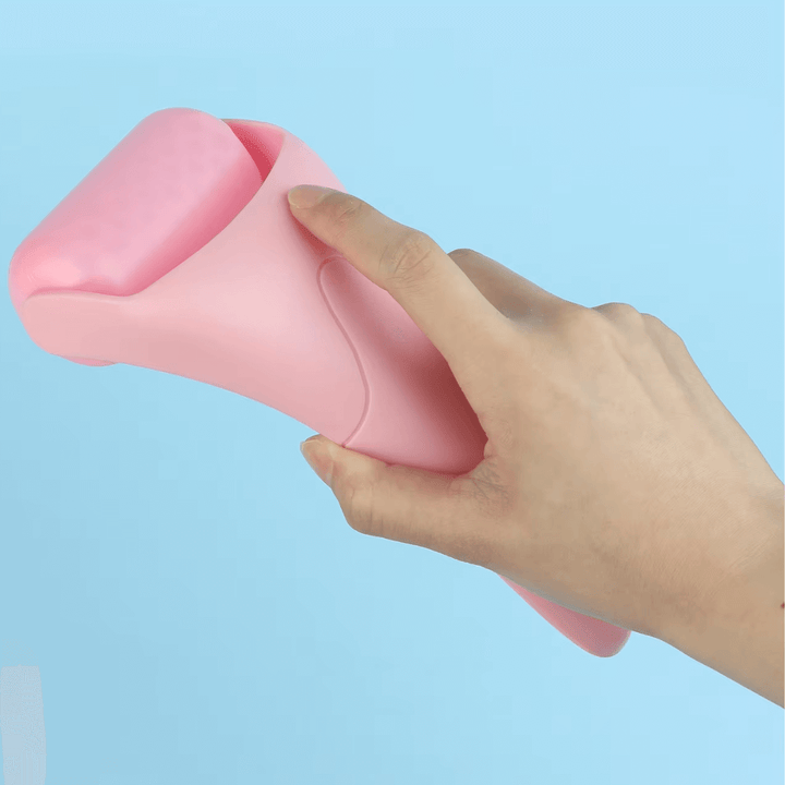 Rouleau de glace pour le visage - anti-rides et anti-poches