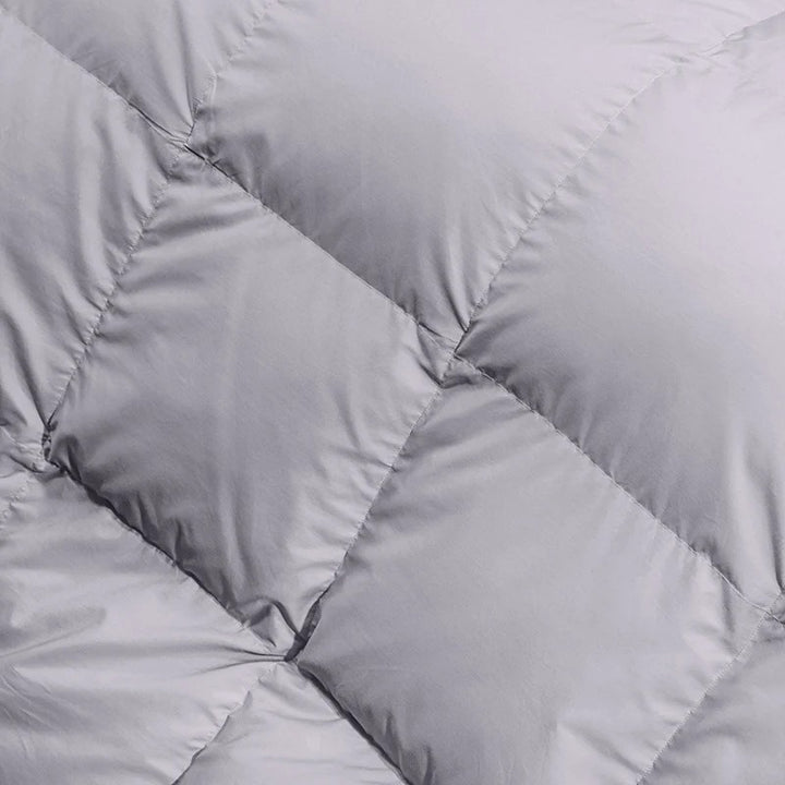 Luxuriöse Gänsedaunenbettdecke