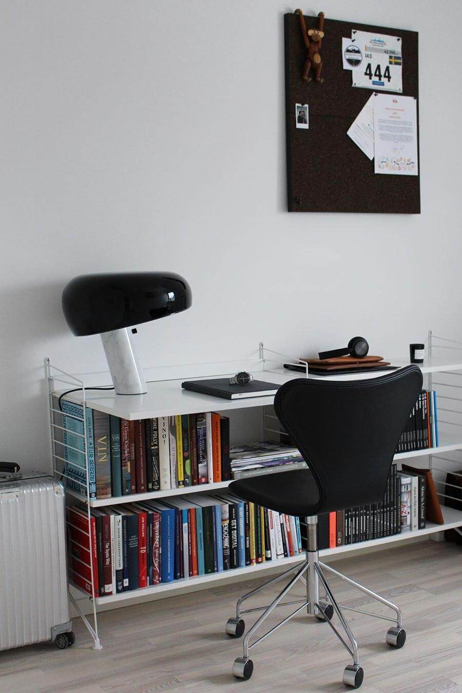 Lampe de table design en marbre