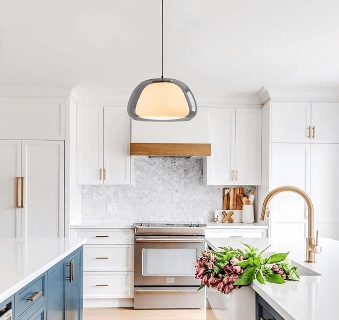 Suspension moderne en verre dépoli Jelly