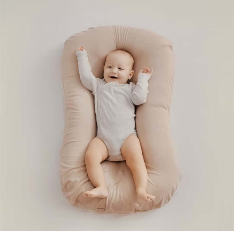Coussin nid pour bébé - appui-tête pour un sommeil sain de bébé