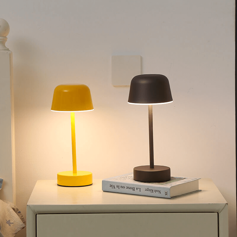 Dimmbare LED Tischleuchte, Modernes Design