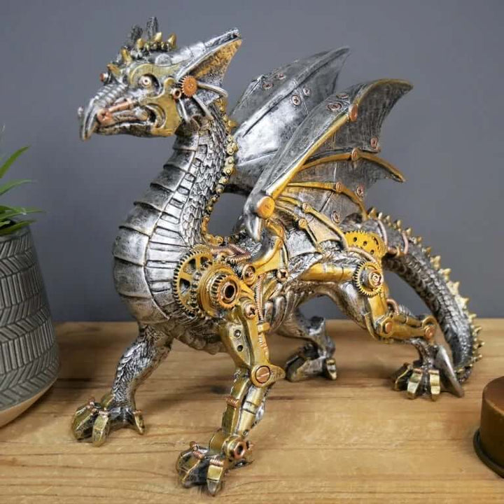 Sculptures animales mécaniques de style steampunk
