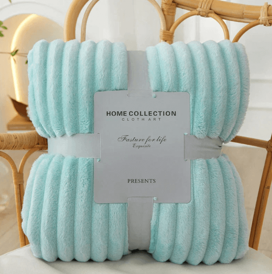 Couverture polaire douillette à larges rayures