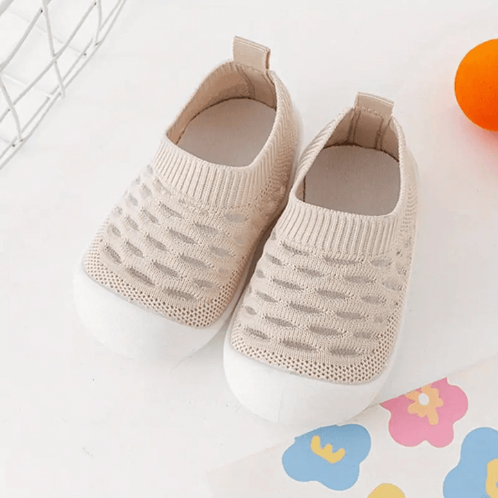 Chaussures pieds nus pour enfants saines - Apprendre à marcher naturellement