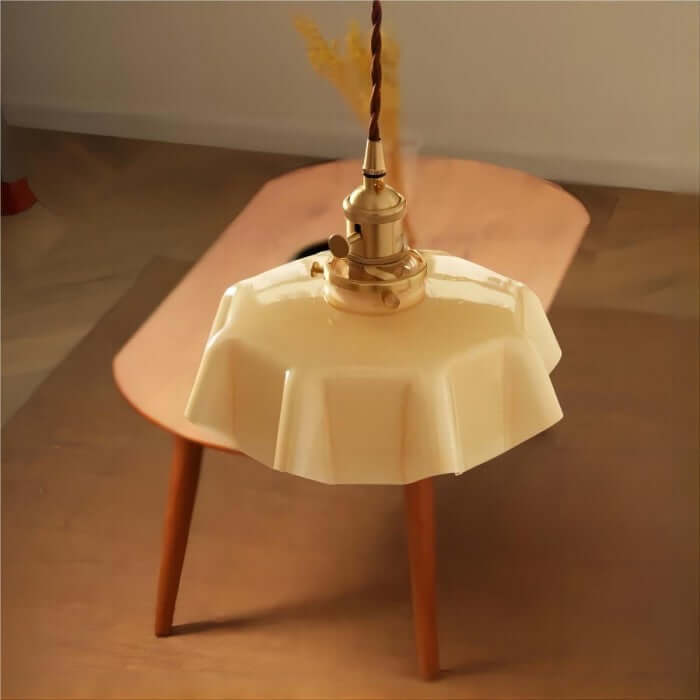 Lampe suspendue rétro fleur en verre crème